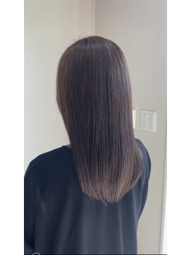 アワーズ(Ours) 透明感グレージュカラー