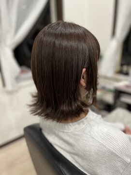 コア フィール ア デイ(COIFFURE A DAY) 【外ハネボブ】40代50代おすすめスタイル