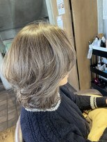 ビルズノア バイ ヤスオカ(BUILDS NOAH BY YASUOKA)&nbsp;白髪ぼかしグレージュ