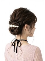 ウィスタリアフィールド アヴェダ(WISTARIA FIELD AVEDA) 【広島】結婚式セット/ハーフアップ/巻き髪