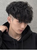 スペインカールテーパーフェードバロックパーマフリンジカット