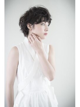 スリーバイキープ 尾山台(THREE by KEEP) 【THREEbyKEEP、尾山台木田】ゆれ髪ベリーショート、ピンパーマ