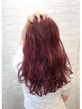 ジーナ 梅田(Zina) ルビーレッド×ラフウエーブ