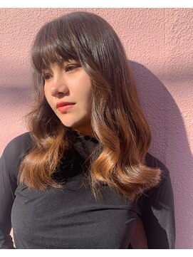 バズ(BUZZ) ロング/ヨシンモリ/韓国風/ベージュ