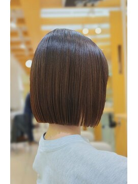 アデイ 大森店(AdAy) ICH-GO高木　切りっぱなしショート