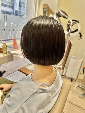 ヴィサージュファイン(VISAGE fine) 切りっぱなしボブ/ミニボブ/ボブ