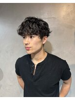 キュー(Cue_)&nbsp;王道無造作スパイラルカーリーマッシュパーマ　1 【影山】