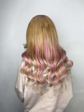 フツーロ 栄(FUTURO) プルエクステ