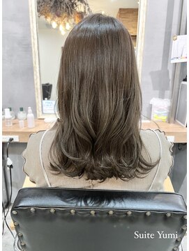 スイート ヘアデザイン(Suite HAIR DESIGN) アッシュグレージュ 【stylist：Yumi】