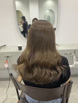 エマ 日吉(emma) 【emma小濱】ベージュ系人気のミルクティーベージュ