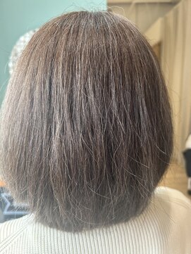 カノン(KANON) ミディアムボブ