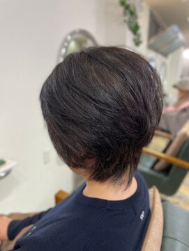 ビィーワンイースト(Be 1 EAST) ウルフカット