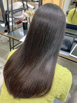 ラヴィエ(RAVIE) 【半田・髪質改善】縮毛矯正/トリートメント/マンツーマン