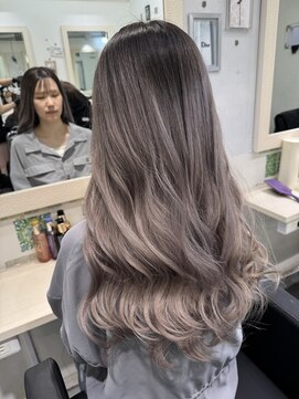 ラピス 池袋(Lapis) リアル外国人風パールグレージュグラデーション