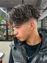 ニコ トウキョウ ロジック(nico TOKYO Logic)&nbsp;ツイスパツイストホワイトメッシュ短スキンフェード