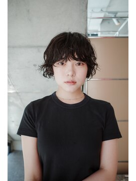 ダブ ムート(DaB MUUT) カーリーショートパーマヘア癖毛風パーマショートボブパーマ