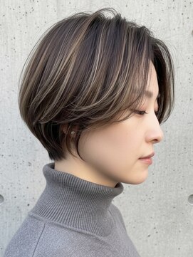 トゥルートラスト アン 下石田店(True Trust un) おしゃれな大人のグラデーションボブ×白髪ぼかし