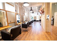 アグ ヘアー カラン 成増店(Agu hair calin)