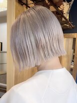 リノショアーズ 日本大通り店(RINOSHORES)&nbsp;"横浜日本大通り"『落ち着いた都会の色を纏う大人洗練スタイル