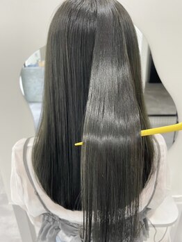 ナッティー(natty)の写真/【独自の髪質改善でくせ・うねり解決】髪の状態を計算し尽くした大人女性のためのケアサロン
