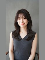 アリア イースト バイ エクラート 新宿東口店(ARiA east byECLART)&nbsp;ダークブラウンセミロングのレイヤーカット