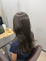 kamie 元町【カミエ】&nbsp;レイヤー×オリーブベージュ