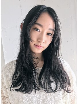 チェルシー 表参道 学生限定　黒髪　ど直毛にも「ユルしっかり」なパーマをかける