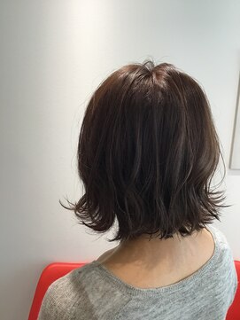 ジーナ(ZINA) 伸ばしかけでも◎外ハネボブ