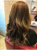 華やかバレイヤージュカラー