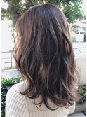 ゆるふわミディアムレングス！ナチュラルブラウンカラー♪
