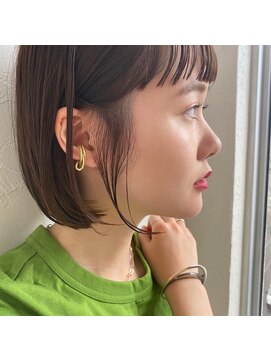 シロ(ciLo) ぱっつん前髪＊ミニボブ