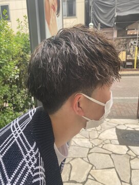 ネオリーブソラ 相模大野店(Neolive sola) メンズツイストスパイラルパーマ×束感