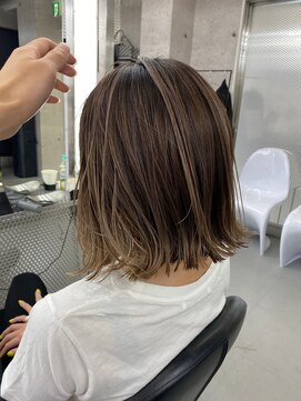 イキ 表参道(iki omotesando) モード/無造作ウェーブ/大人ガーリー[表参道駅]