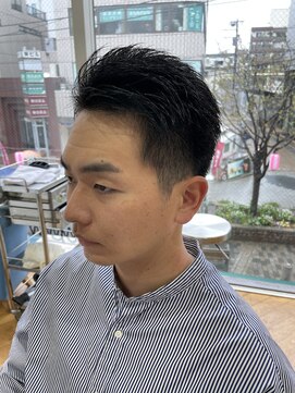 オブヘアージユウガオカ(Of HAIR Jiyugaoka) 【清潔感ベリーショート】