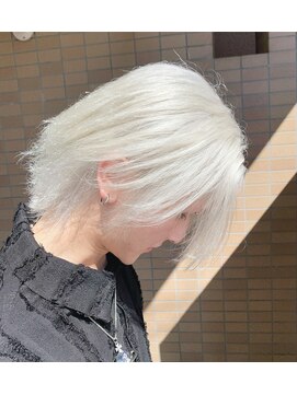 エムスフィア(M sphere) ホワイトカラー×メンズ