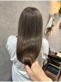 大人女性のうる艶ストレートヘア 髪質改善Tr 縮毛矯正
