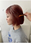 ハイトーンピンクとレッドのルーツデザインカラーグラデーション