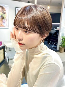 フォト 新宿三丁目(foto) ミニウルフチェリーブラウンブリーチなしショートボブ前髪/新宿