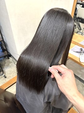 ルナバイルヴェール(LUNA by LeVert) 朝アイロンしても戻ってしまう髪を美髪縮毛矯正