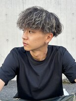 ボンドストーリールミエール(Bond Story lumiere)&nbsp;ハイライトメッシュツイストスパイラルパーマ