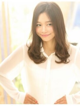 ビューイースト 亀戸 錦糸町(VIEW EAST) パーマなら亀戸・錦糸町・平井・新小岩・小岩・美容室i.Eastへ