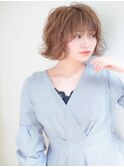 外ハネスタイル フェミニンボブ