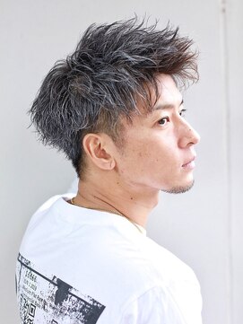 リップス 二子玉川店 (LIPPS) スウェイジェットモヒカン 刈り上げ アップバング