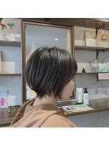 アガルタ(AGARTHA) 襟足シュっな丸みショート