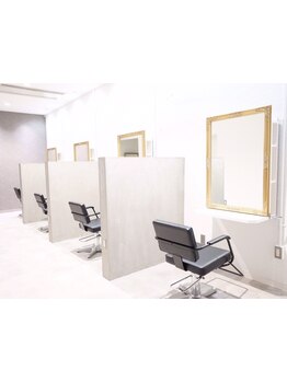 【施術・接客・空間の全てにこだわり◎】マンツーマン対応*少人数半個室ならではの落ち着いた空間［仙台］