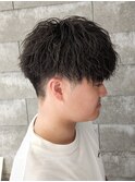 ツイストスパイラルパーマナチュラル刈り上げマッシュメンズ