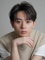 オーシャントーキョーオーバー 渋谷(OCEAN TOKYO OVER)&nbsp;韓国ヘアカルマパーマカルマバングセンターパート黒髪ウルフ