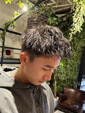 バーシャミ ヘアーアンドスパ(Baciami Hair&Spa) 無造作スパイキーショート