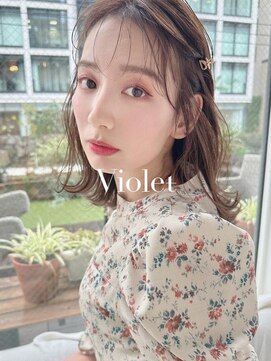 バイオレット 表参道店(Violet) シアーベージュレイヤーミディアムヘアハーフツインアレンジ