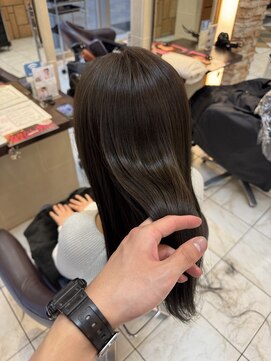 アルターリアン(aL ter LieN) ホワイトグレージュ/ミニウルフ/チェリーブラウン/宮野翔/千葉